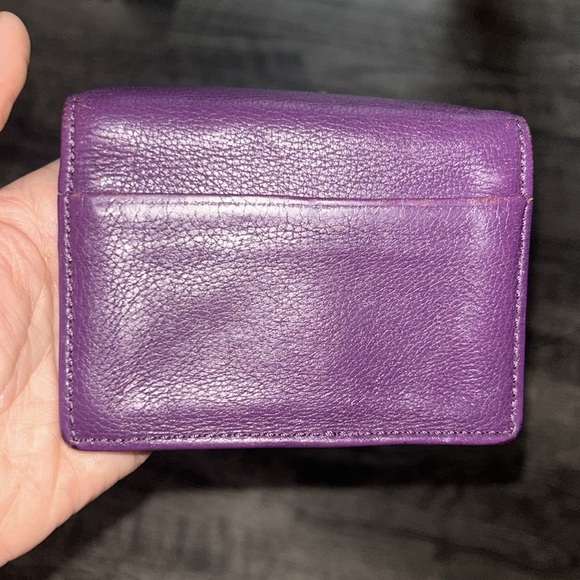 Marc by Marc Jacobs, purple wallet handbag - Picture 3 of 3
